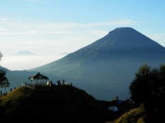 Gunung Sindoro